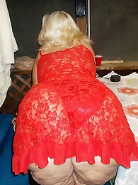 Newly married older woman enjoys sex immensely