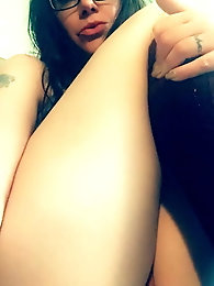 Teen Slut Takes Pics