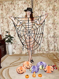 Prostitutes enjoy a tasty cock very much