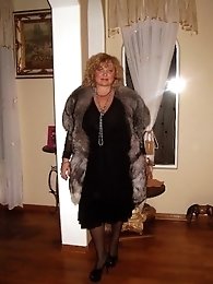 Aged sluts in their solo play