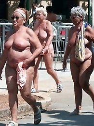 Aroused mature prostitutes in sexy bra